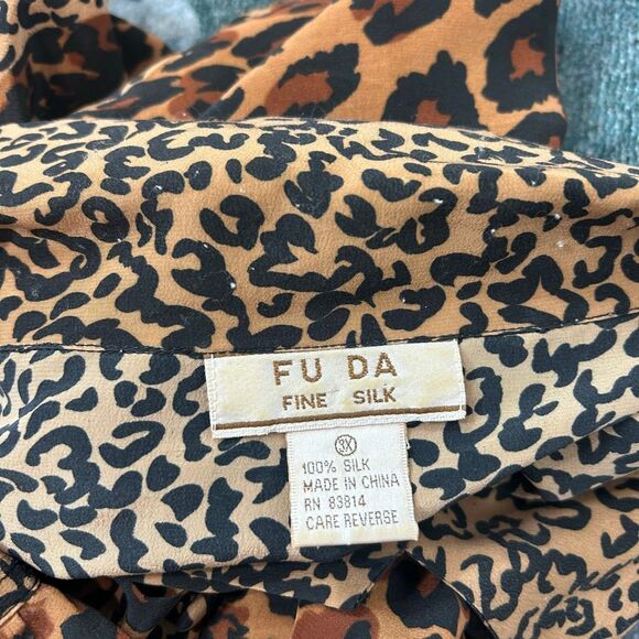 Vintage Leopard Silk Blouse Women 3X Tan Black  Animal Print Button Long Sleeve - Picture 2 of 15